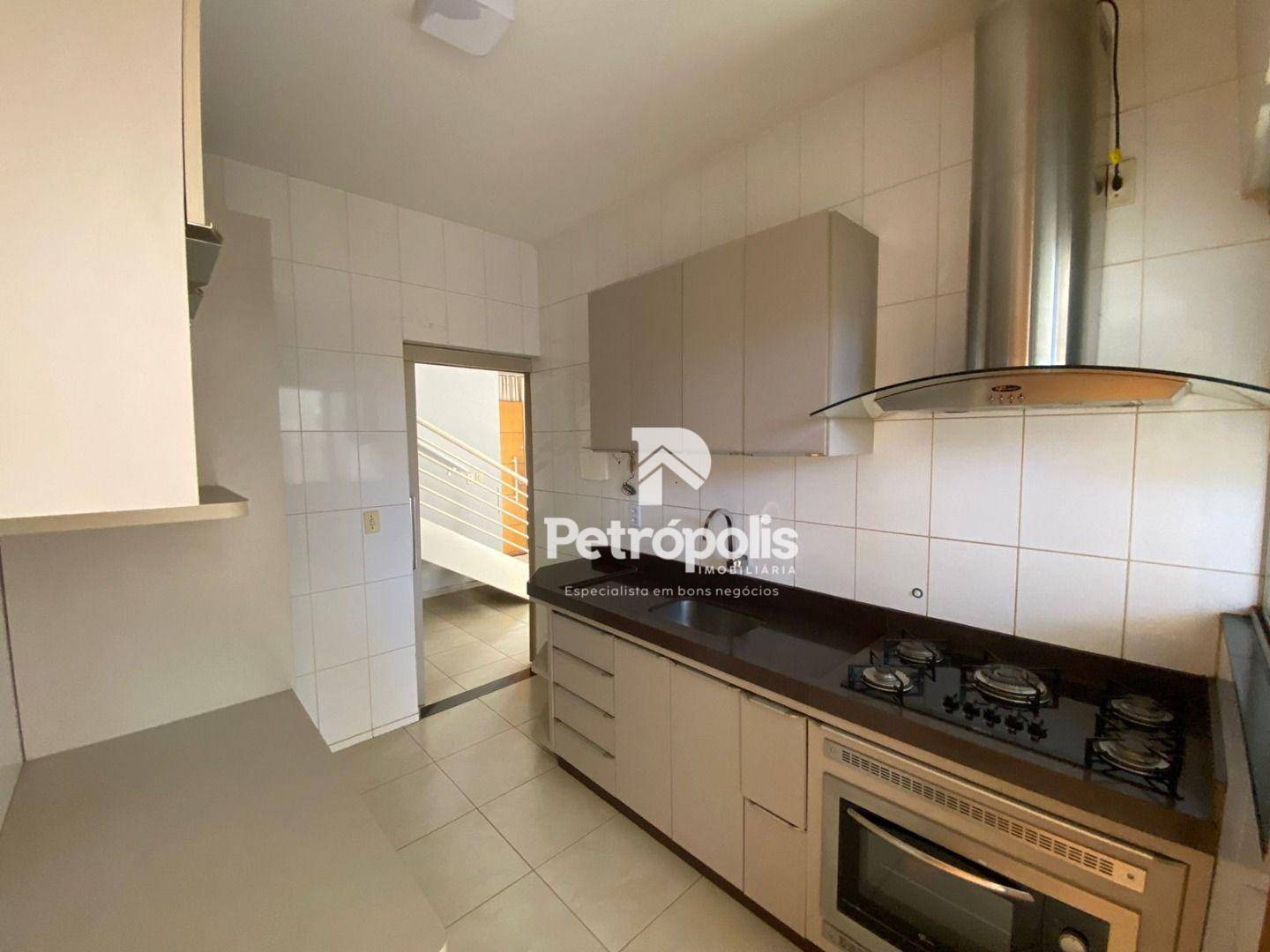 Sobrado à venda com 2 quartos, 104m² - Foto 10