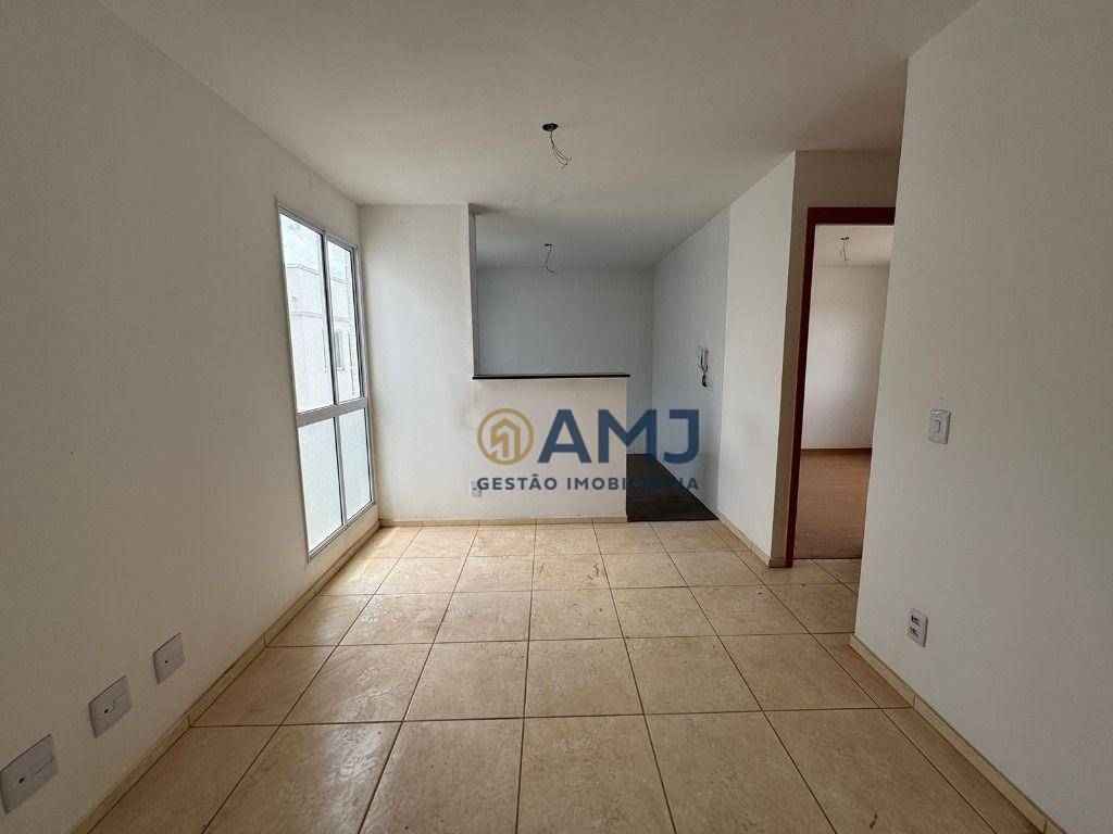 Apartamento à venda com 2 quartos, 41m² - Foto 3