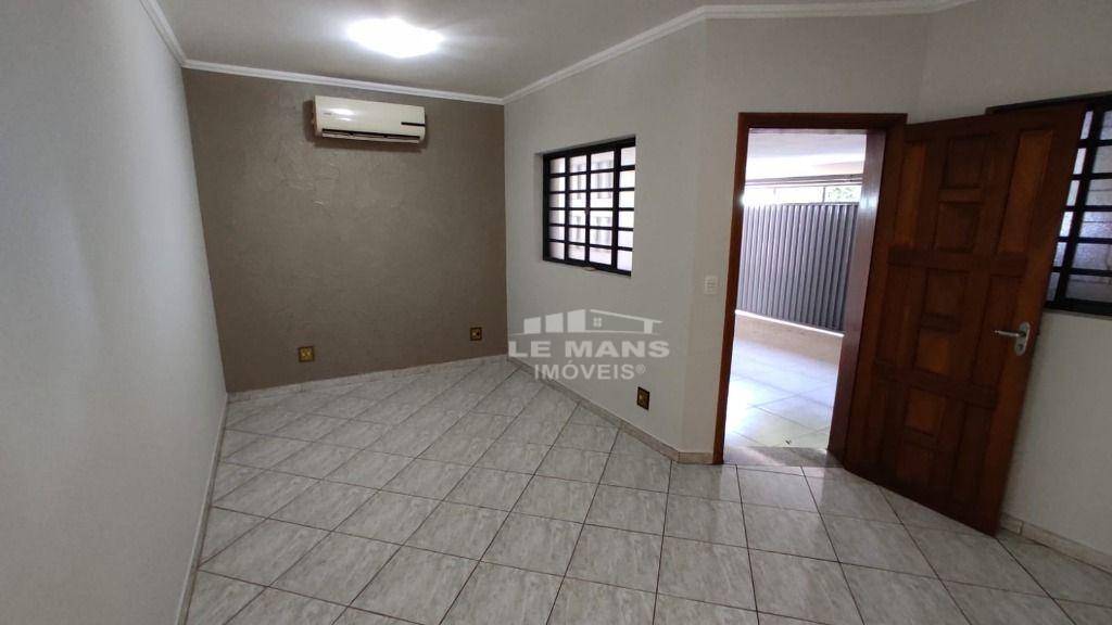 Casa à venda com 3 quartos, 120m² - Foto 4