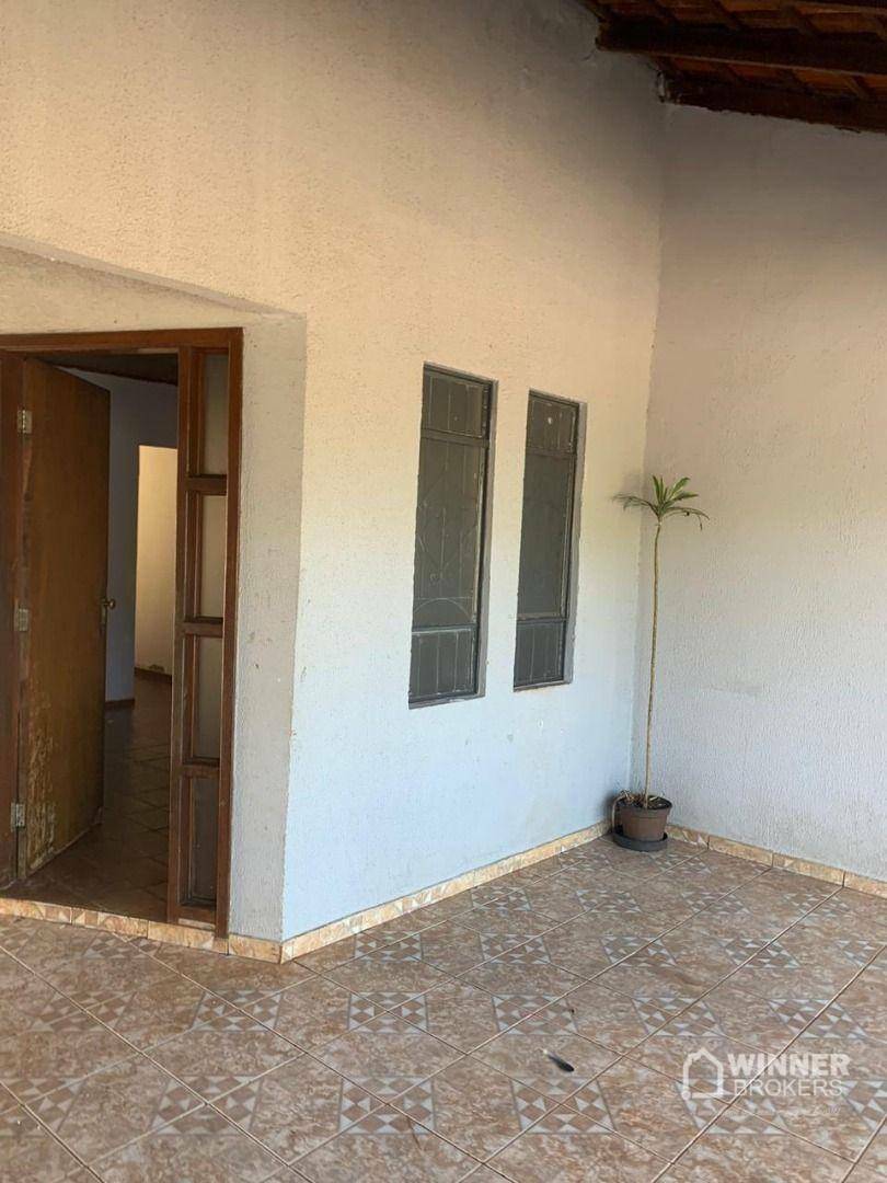 Casa à venda com 3 quartos, 190m² - Foto 3