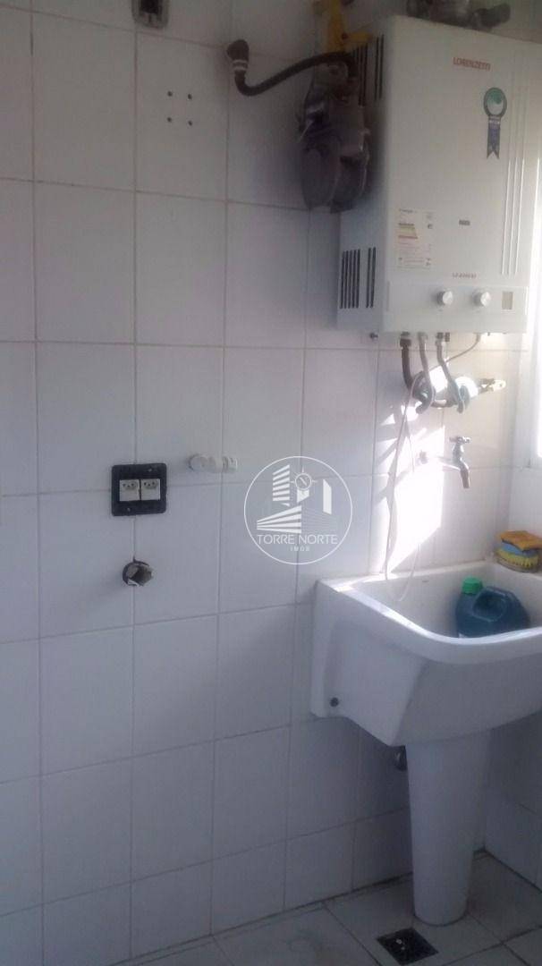 Apartamento à venda com 3 quartos, 67m² - Foto 47