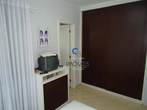 Apartamento à venda com 3 quartos, 110m² - Foto 3