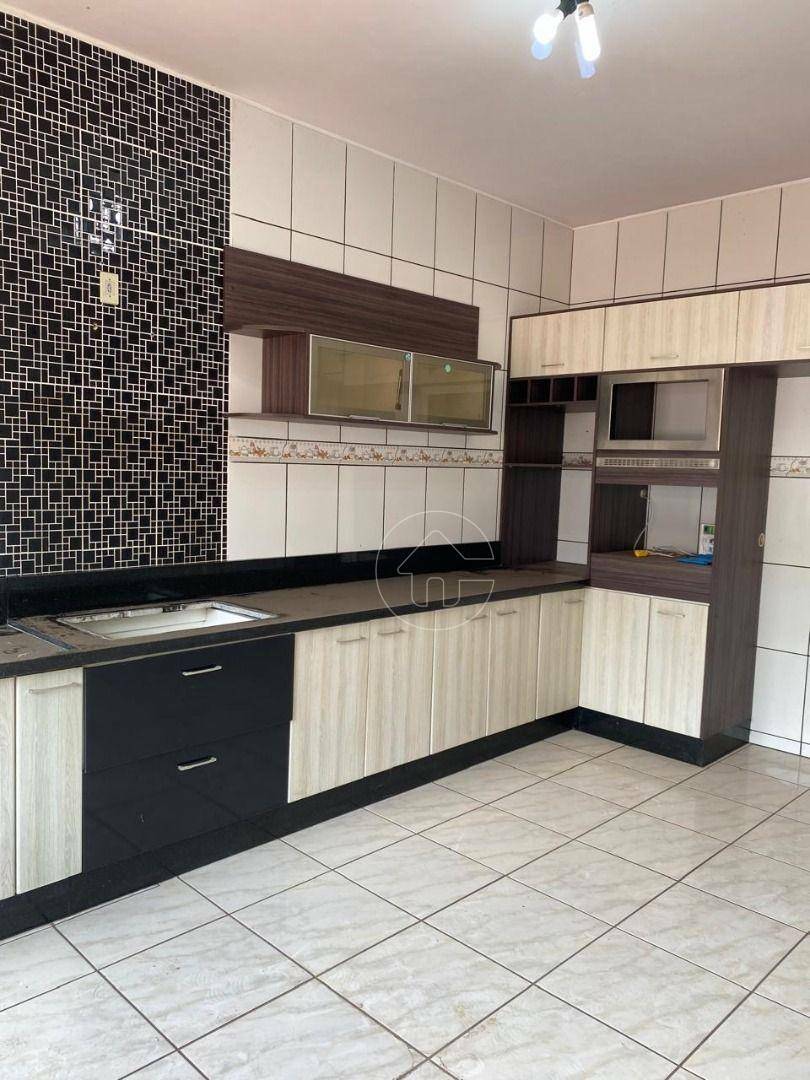 Apartamento à venda com 3 quartos, 400m² - Foto 1