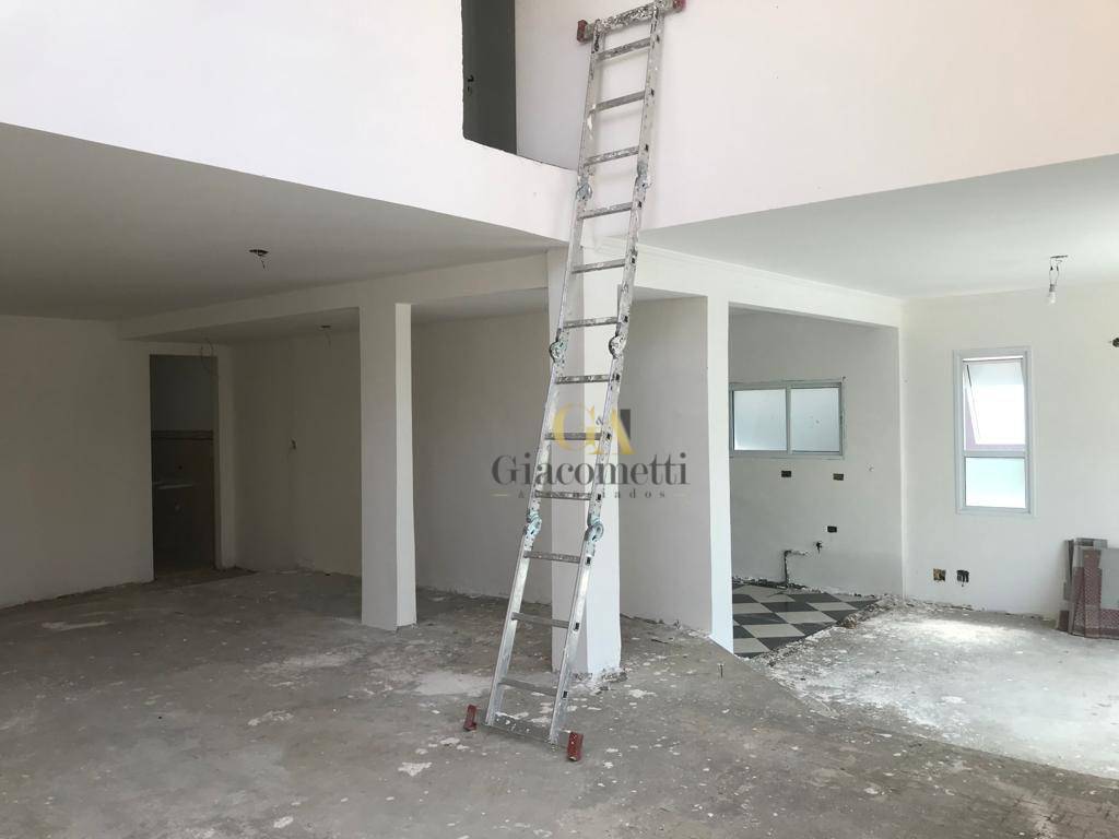 Casa de Condomínio à venda com 3 quartos, 302m² - Foto 3