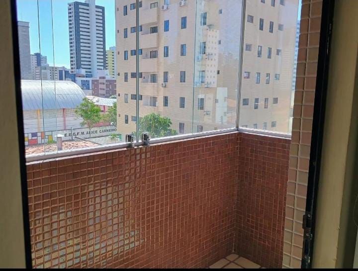 Apartamento à venda com 3 quartos, 110m² - Foto 15