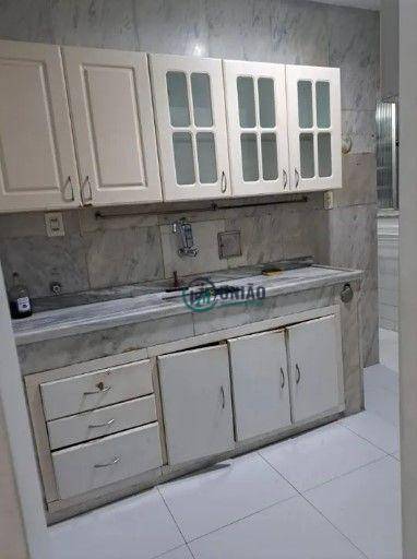 Apartamento à venda com 2 quartos, 71m² - Foto 2