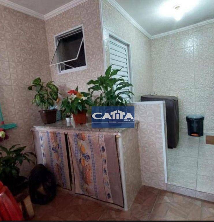 Sobrado à venda com 4 quartos, 200m² - Foto 11