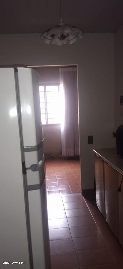 Casa à venda com 3 quartos, 250m² - Foto 12