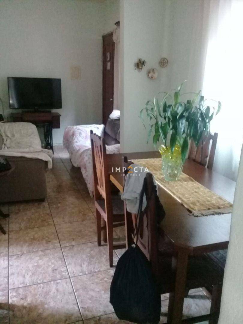 Apartamento à venda com 3 quartos, 85m² - Foto 1