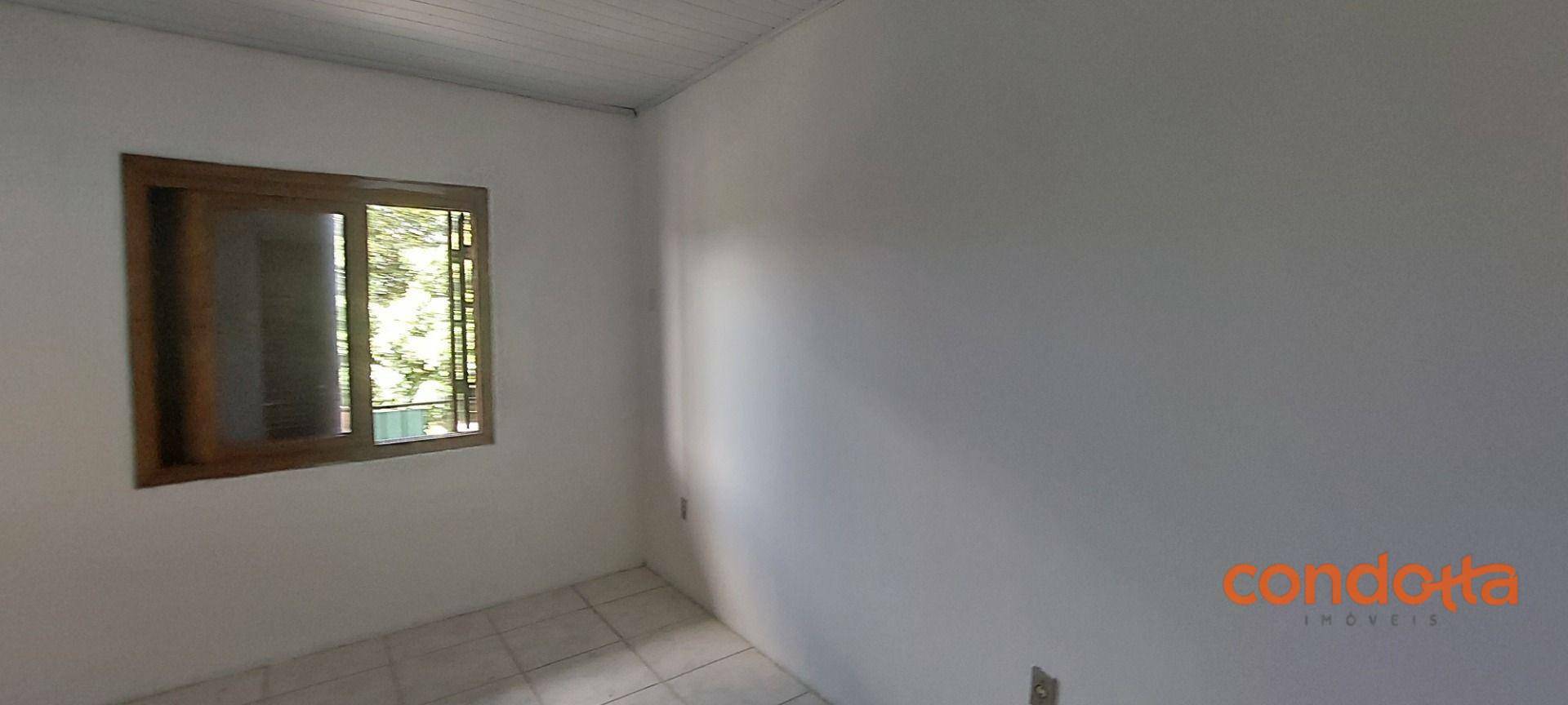 Apartamento para alugar com 2 quartos, 40m² - Foto 13