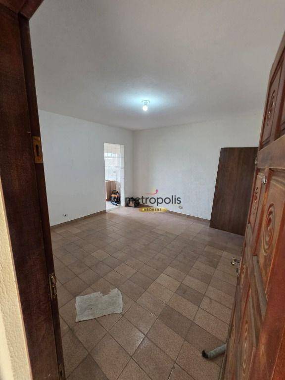 Casa para alugar com 2 quartos, 70m² - Foto 3