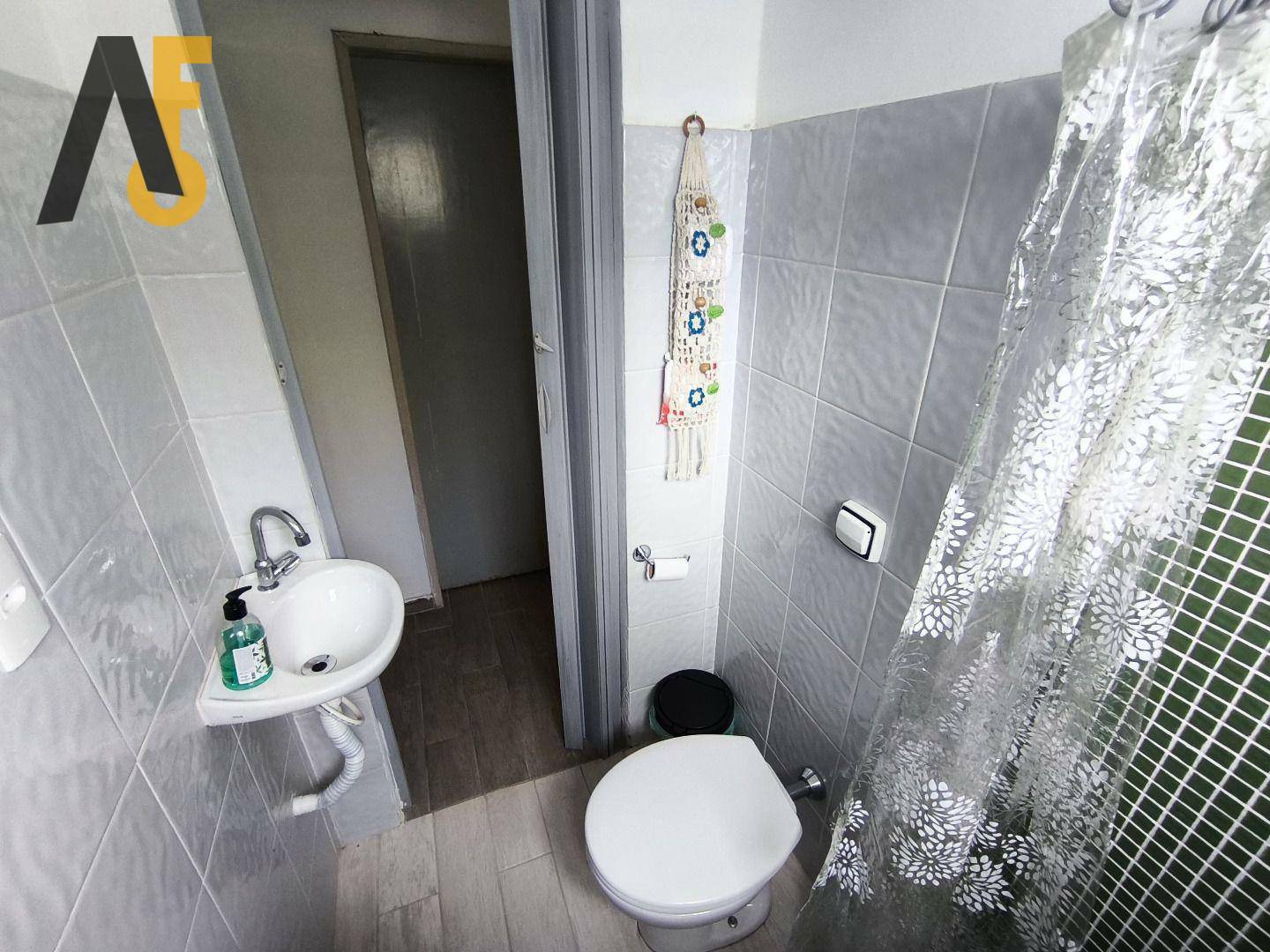 Casa à venda com 3 quartos, 299m² - Foto 44