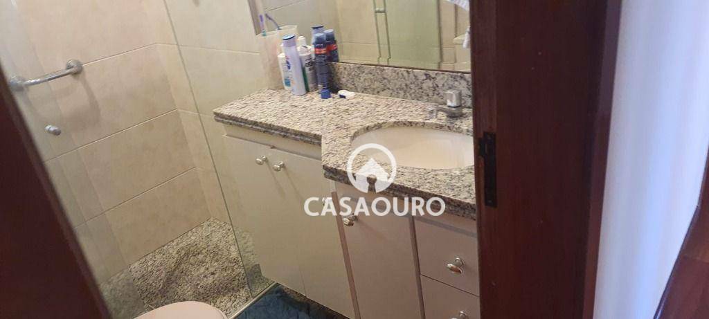 Apartamento à venda com 4 quartos, 115m² - Foto 18