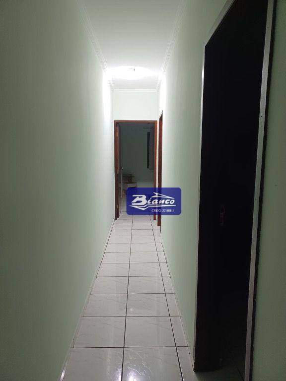 Sobrado à venda e aluguel com 4 quartos, 220m² - Foto 27