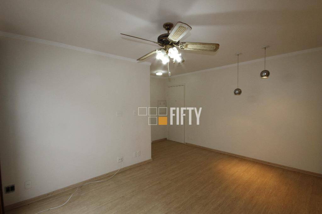 Apartamento para alugar com 1 quarto, 42m² - Foto 4