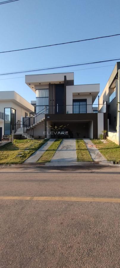 Casa de Condomínio à venda com 3 quartos, 228m² - Foto 2