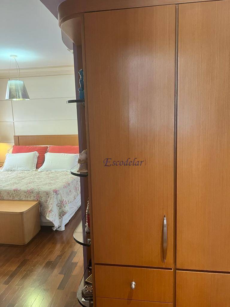 Apartamento à venda com 3 quartos, 178m² - Foto 23