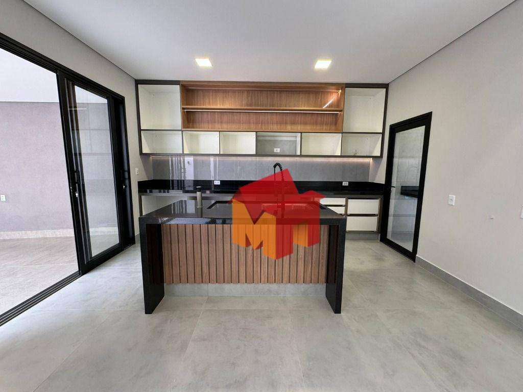 Casa à venda com 3 quartos, 156m² - Foto 4