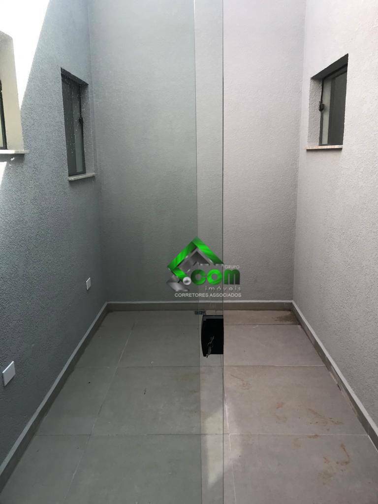 Casa à venda com 3 quartos, 100m² - Foto 3