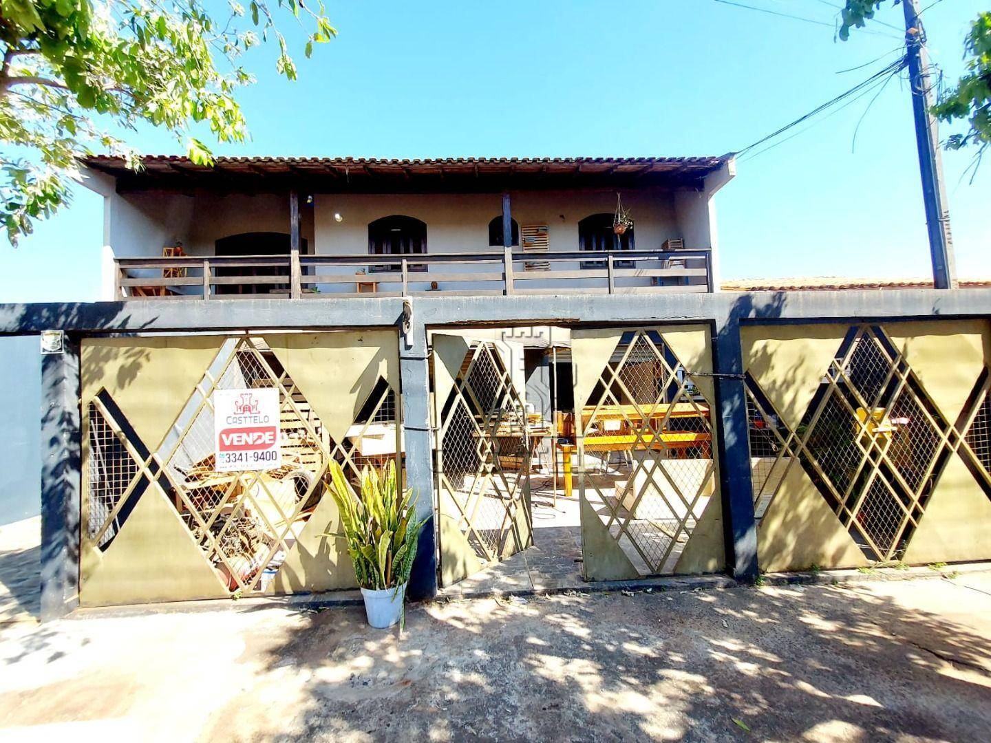 Sobrado, 4 quartos, 240 m² - Foto 1