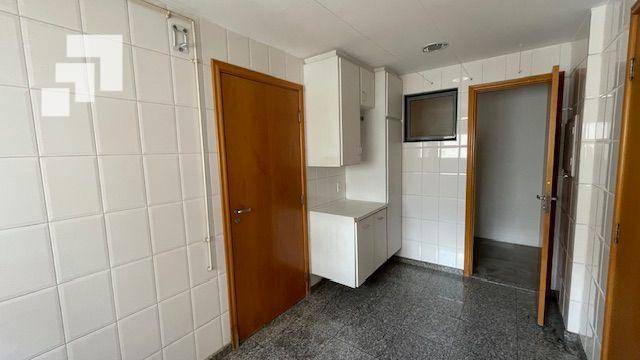 Apartamento para alugar com 4 quartos, 170m² - Foto 45