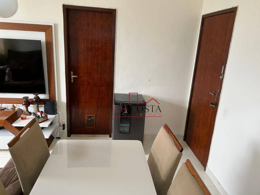 Apartamento à venda com 1 quarto, 41m² - Foto 8