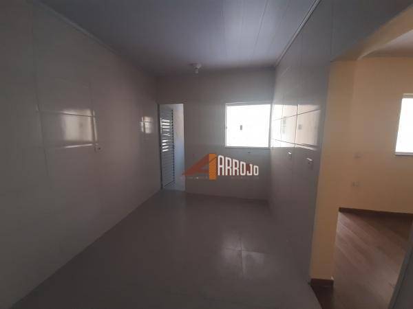 Sobrado à venda com 2 quartos, 115m² - Foto 12