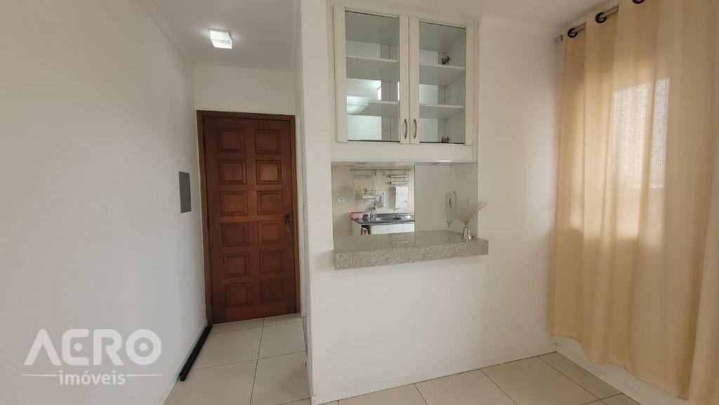 Apartamento à venda com 1 quarto, 54m² - Foto 17