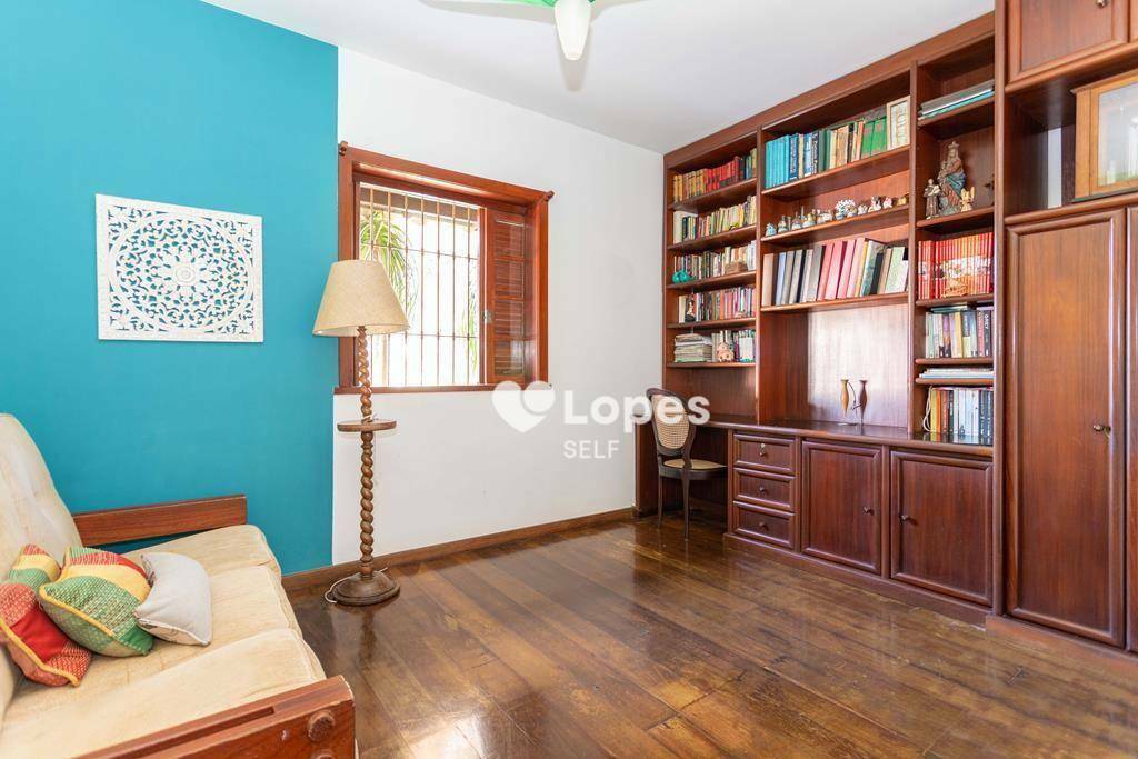 Casa de Condomínio à venda com 5 quartos, 290m² - Foto 19