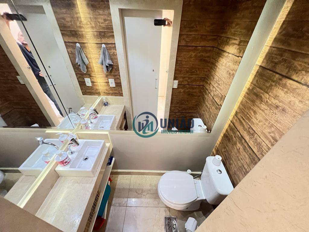 Apartamento à venda com 4 quartos, 160m² - Foto 15