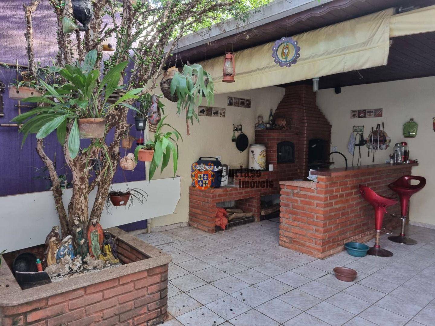 Casa à venda com 2 quartos, 150m² - Foto 11