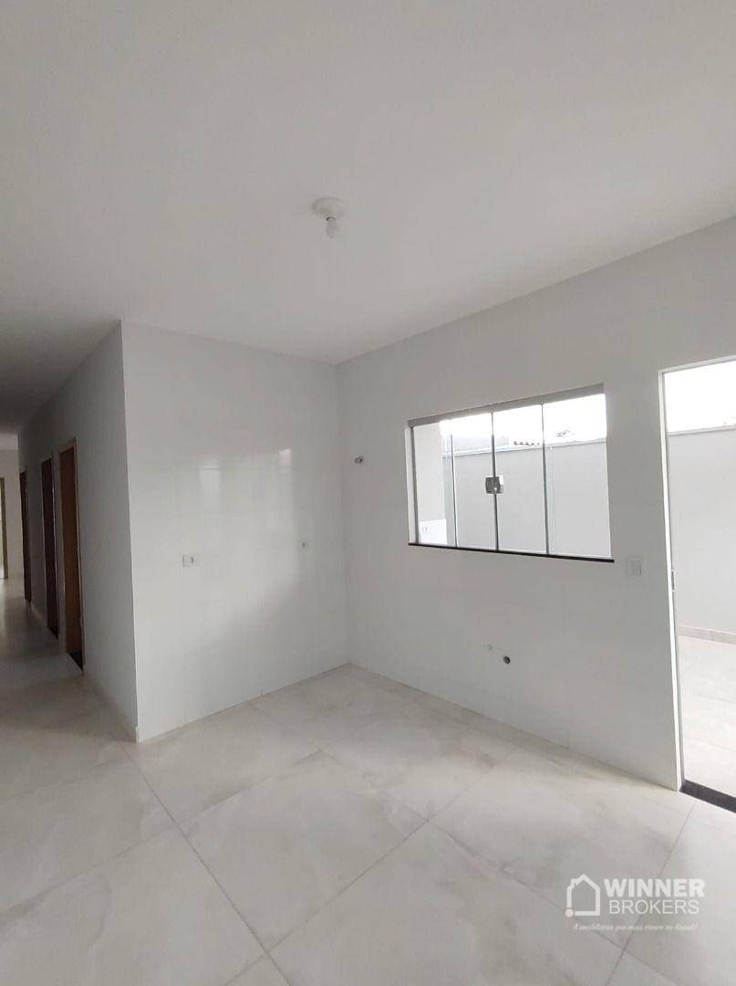 Casa à venda com 3 quartos, 80m² - Foto 8