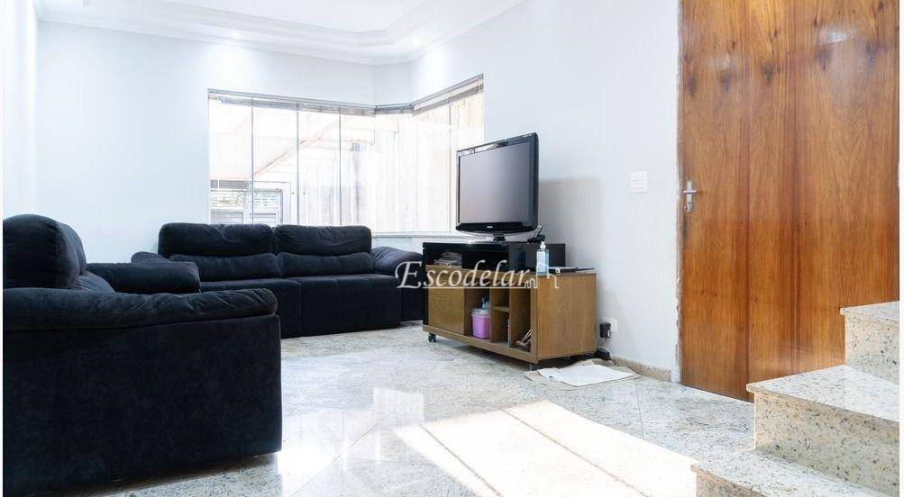 Sobrado à venda com 3 quartos, 200m² - Foto 3