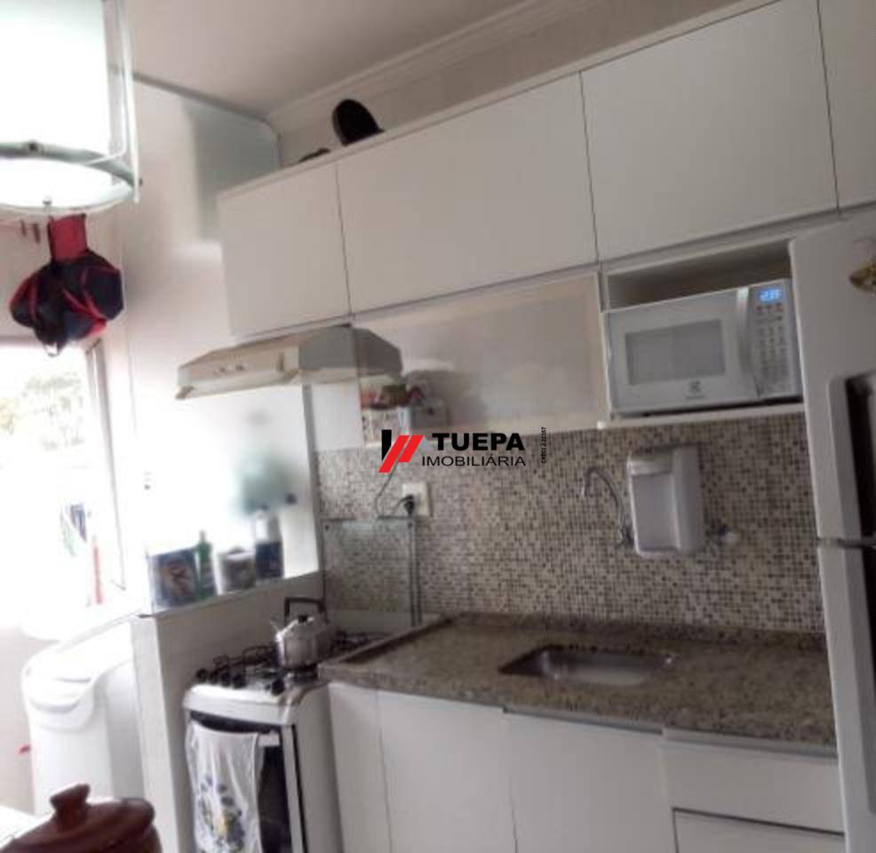 Apartamento à venda com 2 quartos, 64m² - Foto 2