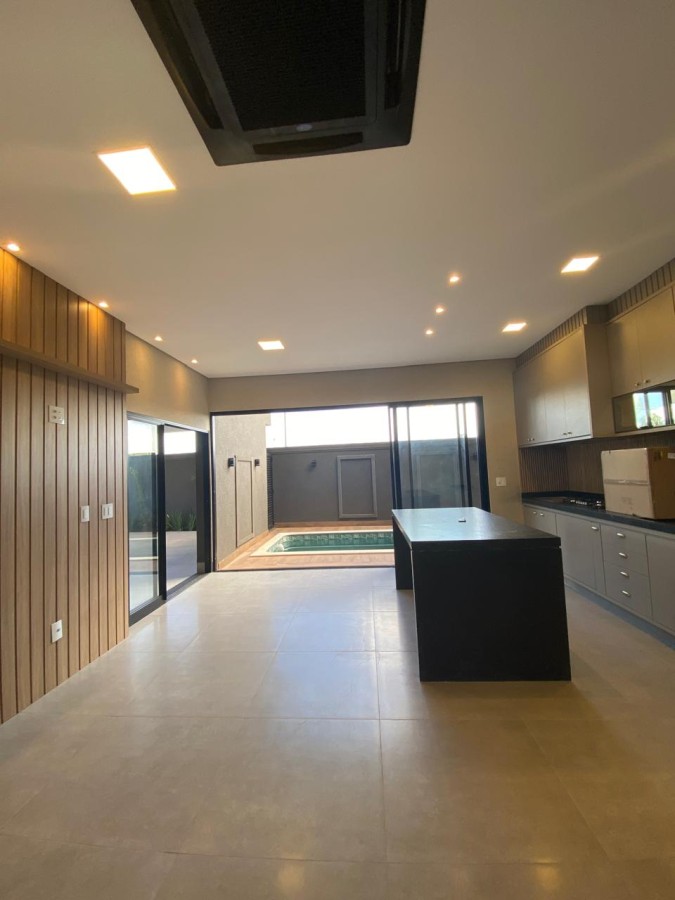 Casa de Condomínio à venda com 4 quartos, 180m² - Foto 4
