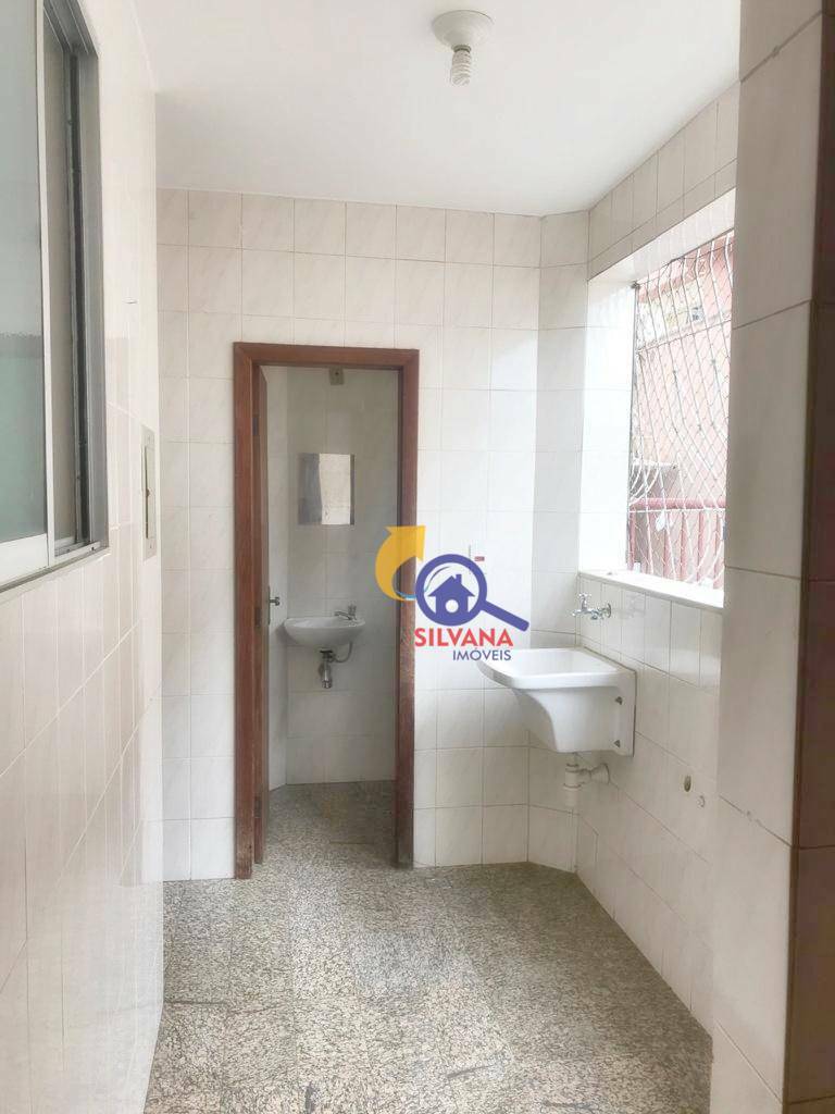 Apartamento para alugar com 3 quartos, 120m² - Foto 5