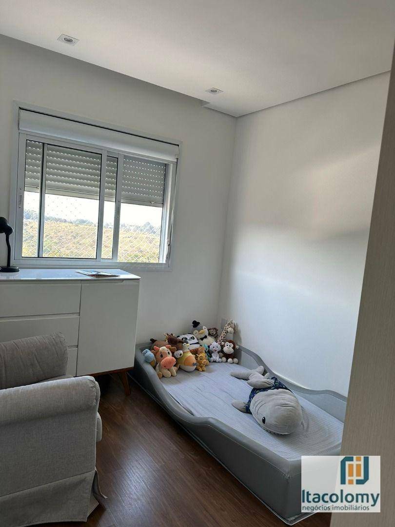 Apartamento à venda com 3 quartos, 158m² - Foto 13