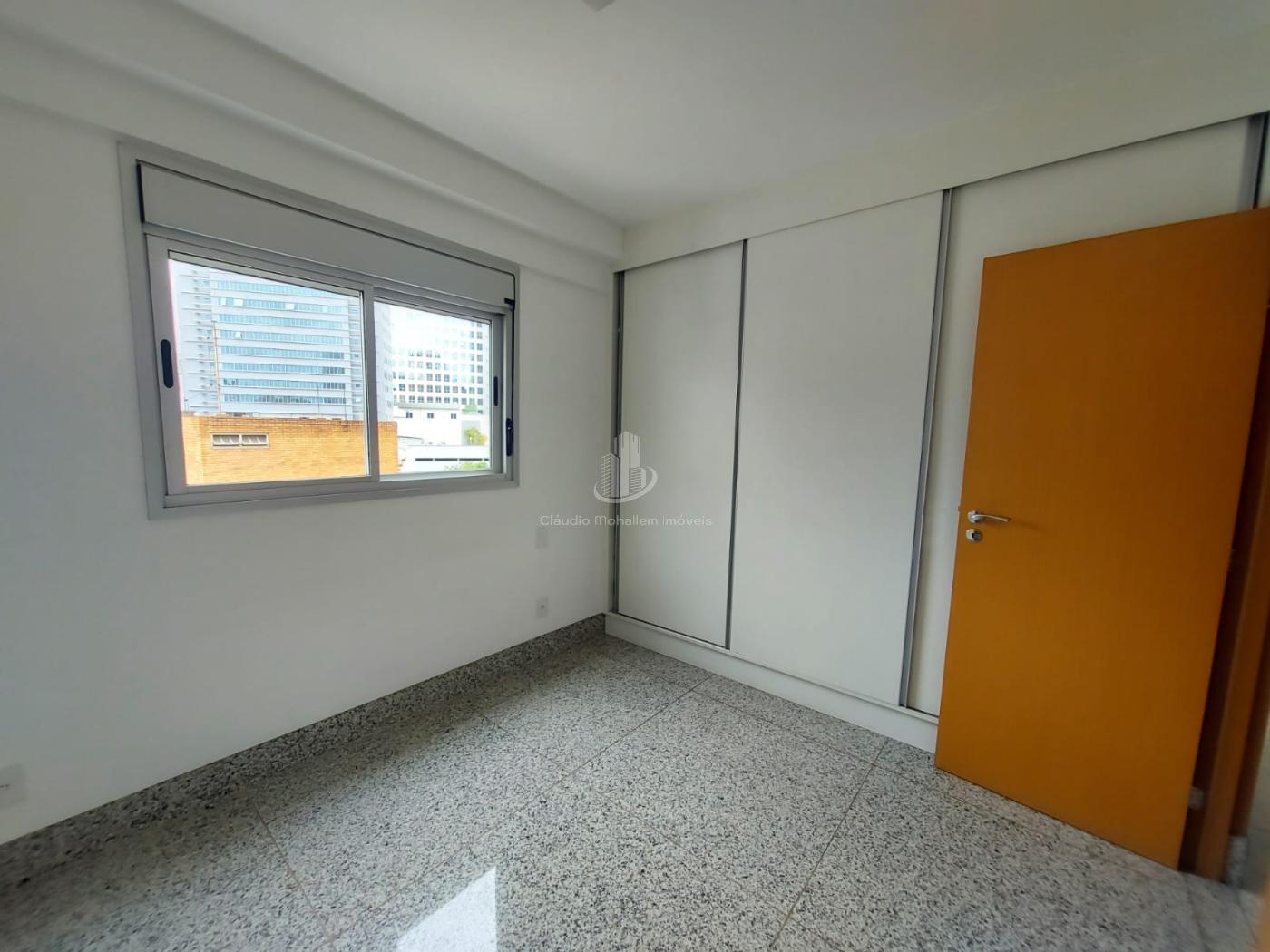 Apartamento para alugar com 3 quartos, 83m² - Foto 13