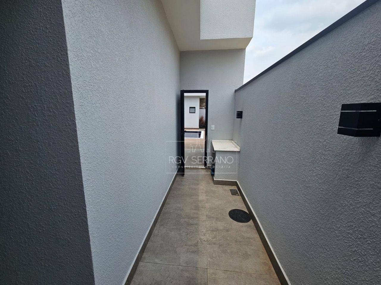 Casa de Condomínio à venda e aluguel com 3 quartos, 180m² - Foto 4