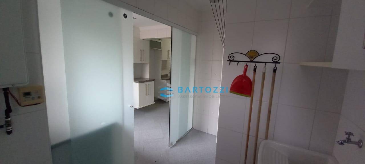 Apartamento à venda com 3 quartos, 164m² - Foto 11