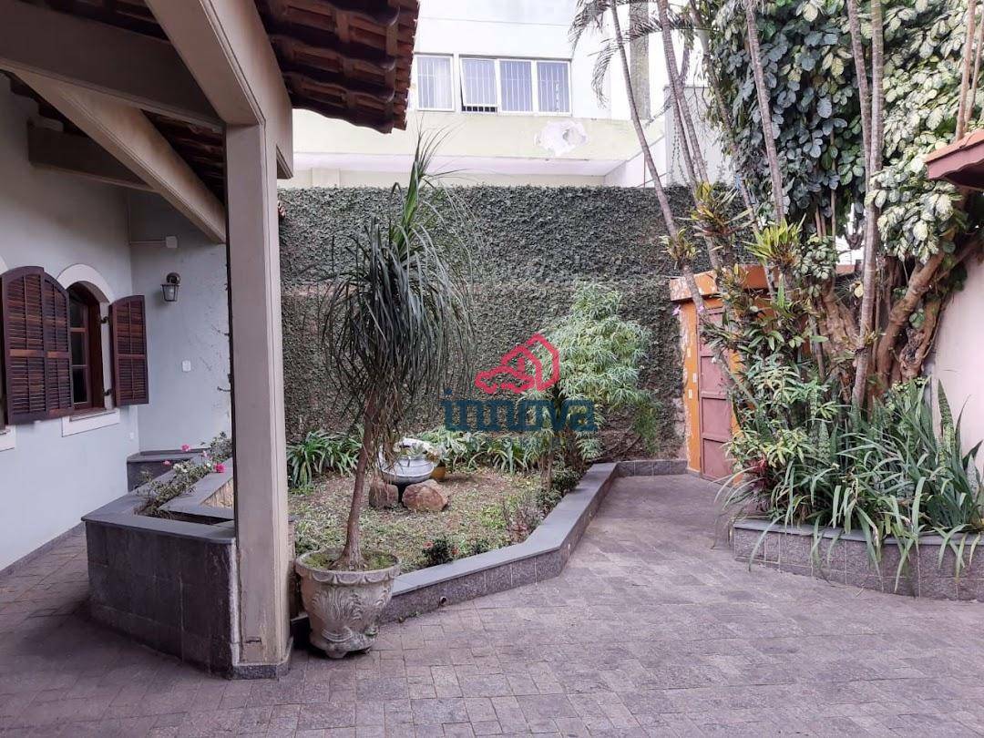 Sobrado à venda com 4 quartos, 265m² - Foto 4