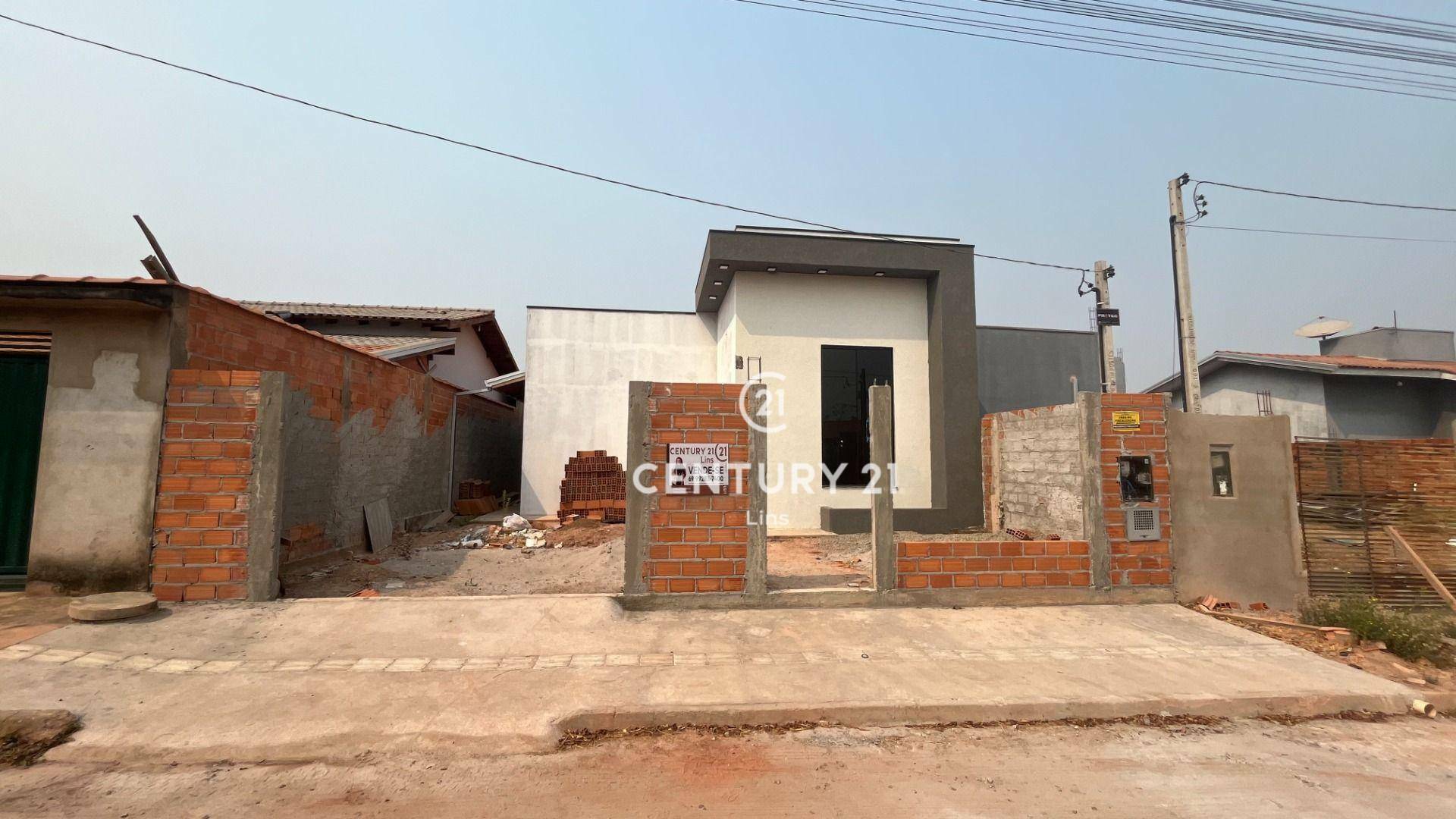 Casa à venda com 2 quartos, 200M2 - Foto 1