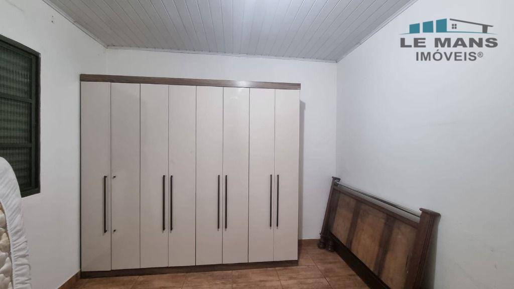 Casa à venda com 2 quartos, 133m² - Foto 10