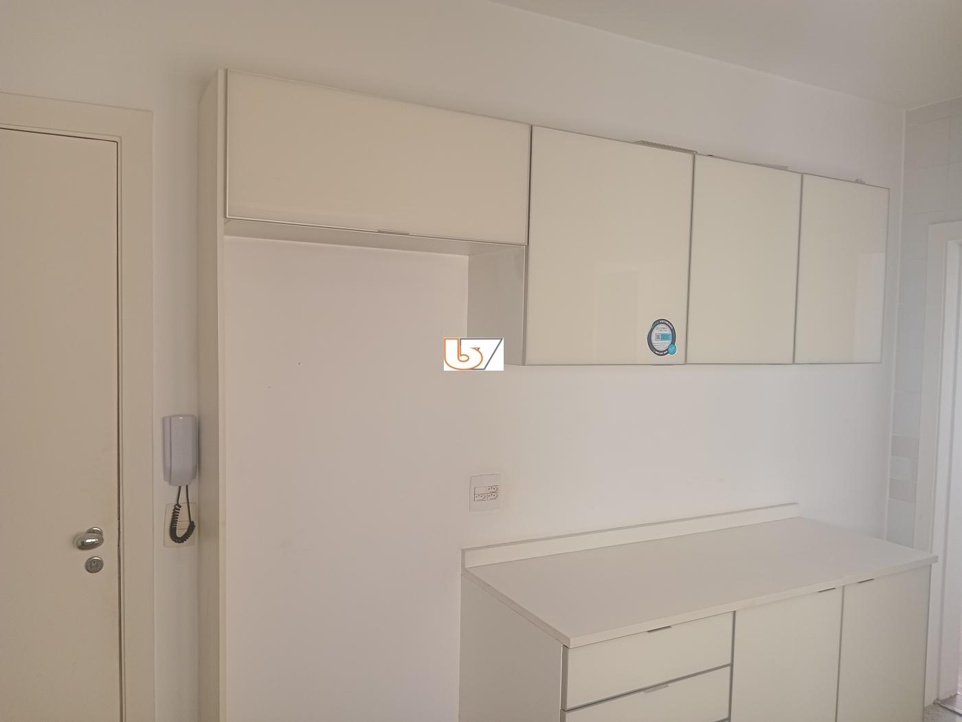 Apartamento para alugar com 3 quartos, 96m² - Foto 19