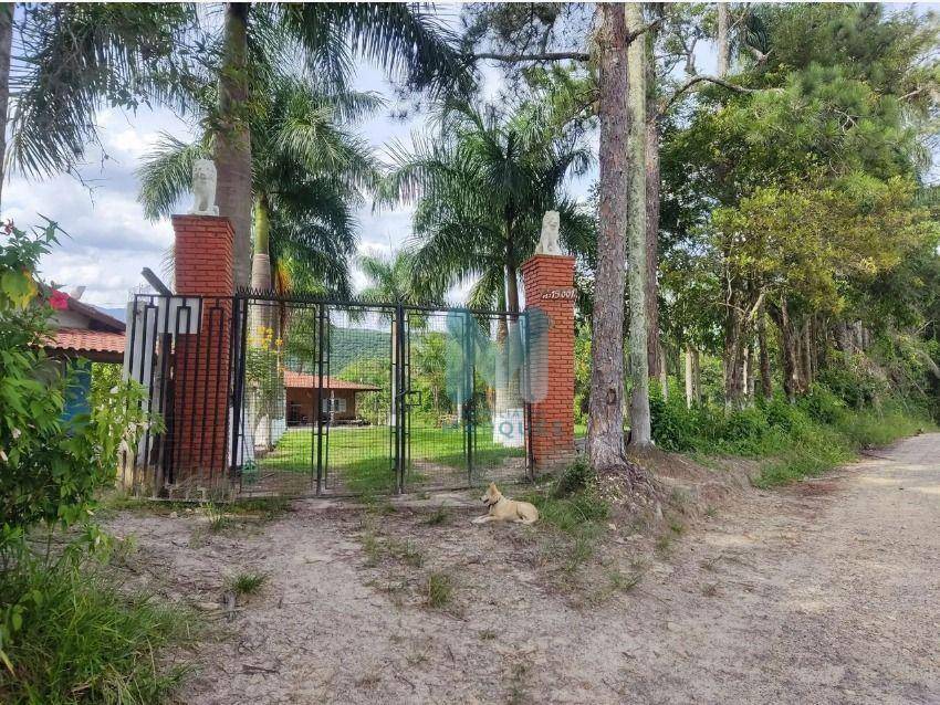 Sítio à venda com 3 quartos, 160m² - Foto 3