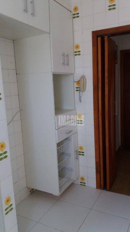 Apartamento à venda com 2 quartos, 57m² - Foto 15