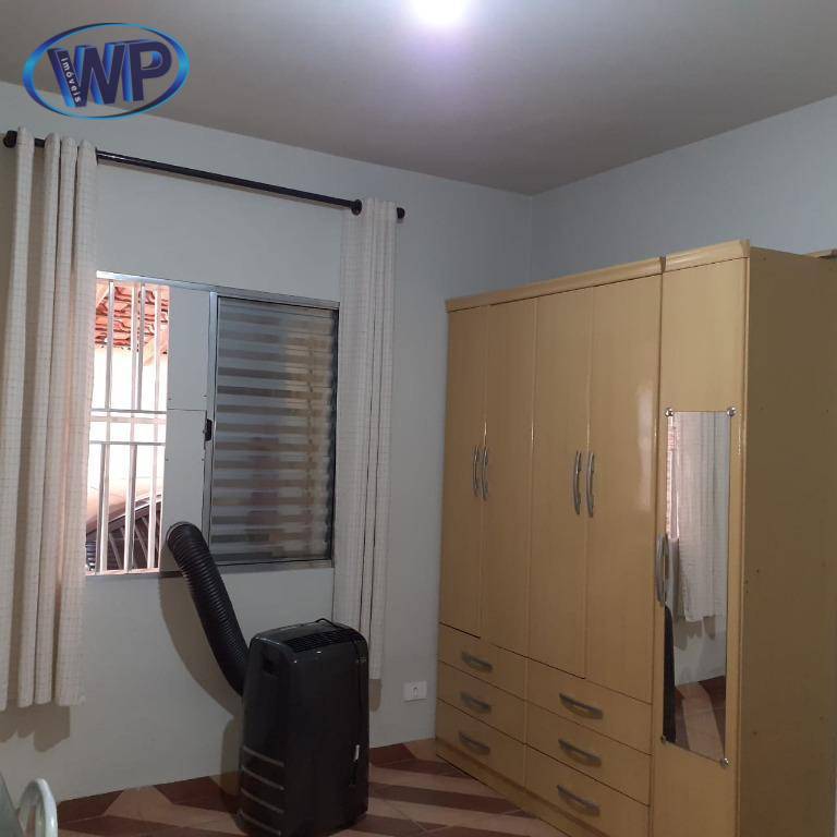 Casa à venda com 3 quartos, 147m² - Foto 14