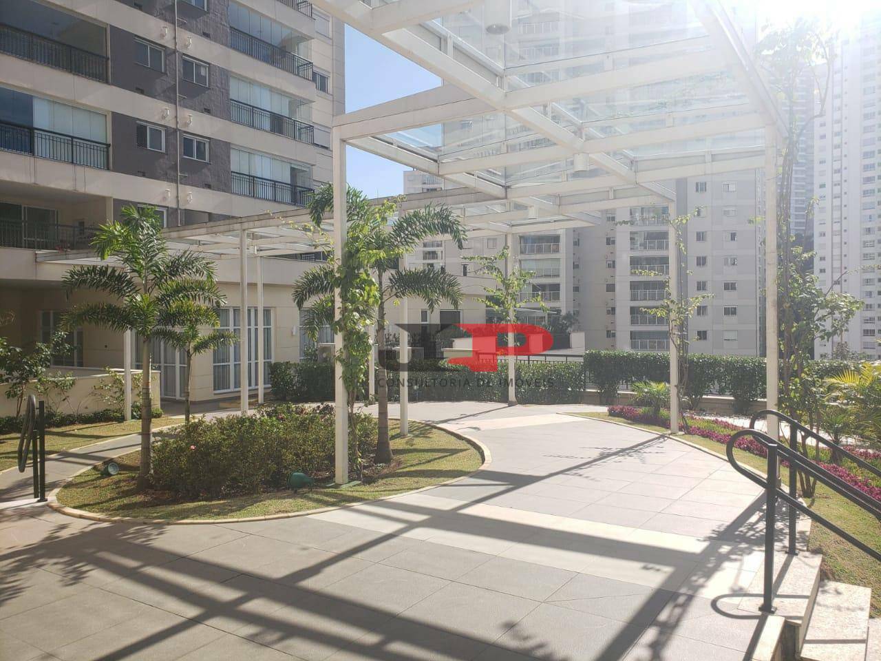 Apartamento à venda com 3 quartos, 96m² - Foto 8