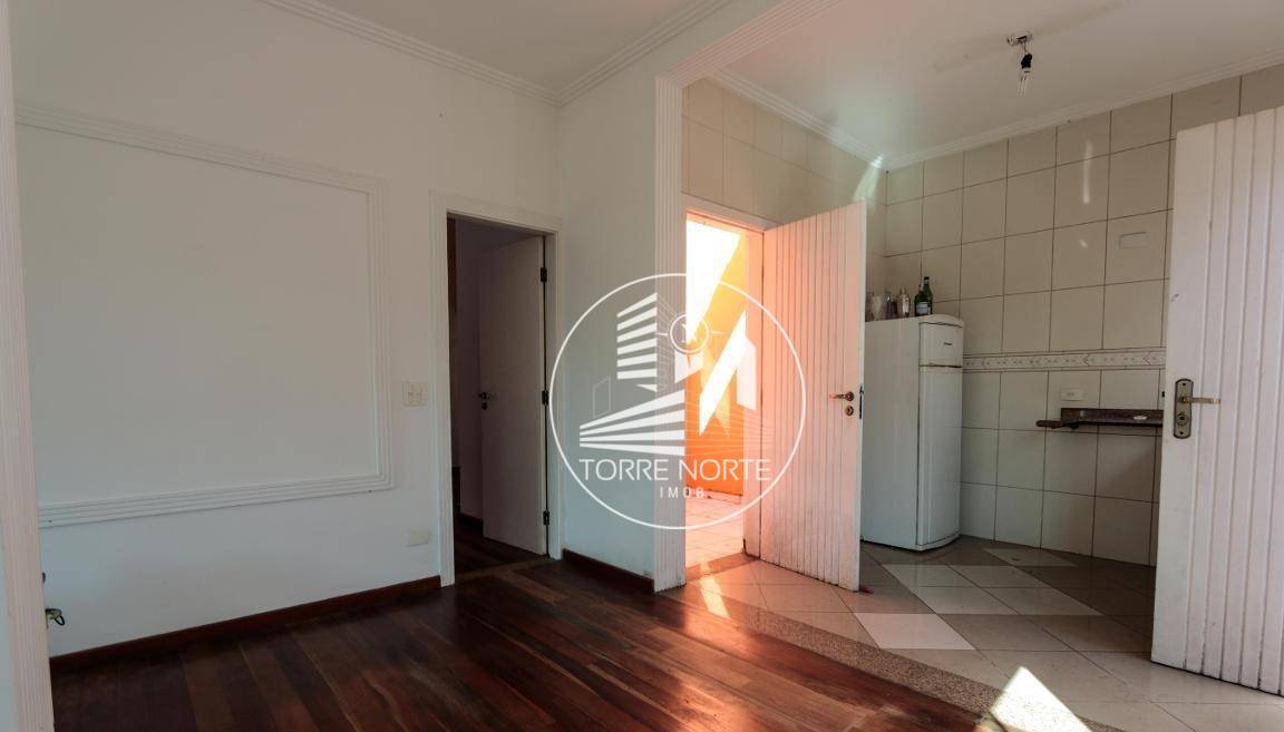 Casa à venda com 4 quartos, 240M2 - Foto 5