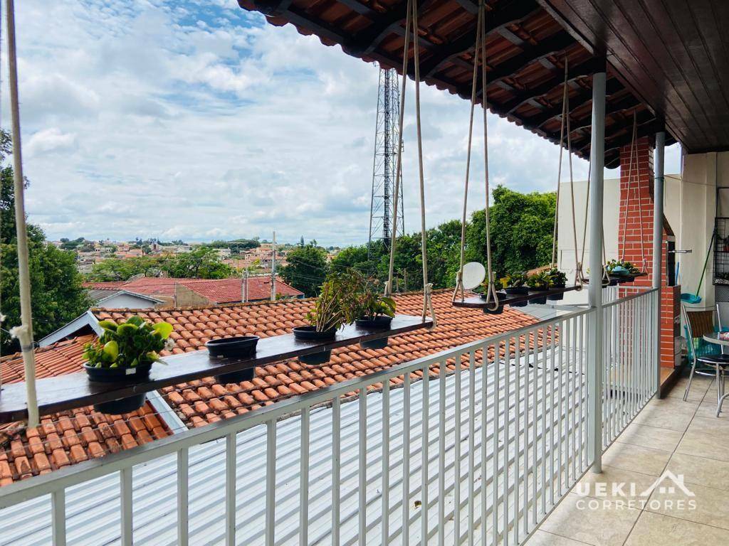 Casa à venda com 5 quartos, 250m² - Foto 16